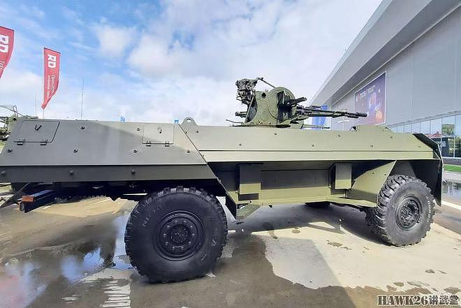 “军队2023”国际军事论坛 古怪无人战车 配备23mm双管高射炮 - 6