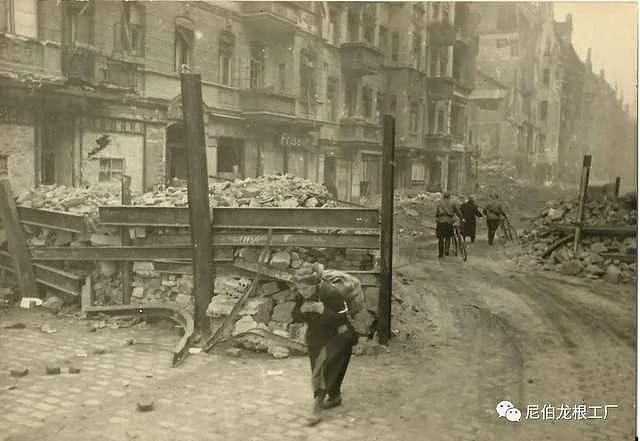 魔窟街垒：柏林战役期间的反坦克工事 - 28