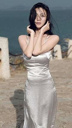 国民老公王思聪的前女友陈雅婷，貌美如花，高挑身材，大长腿吸睛 - 5