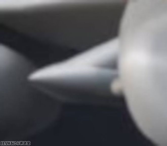 最终版B-52渲染图公布：配备新型发动机 安装“超级大黄蜂”雷达 - 11