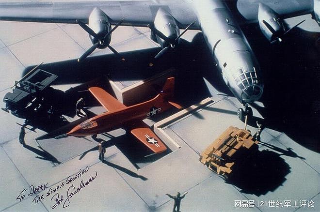 B-2轰炸机参加葬礼飞行：送别美国空军传奇试飞员 - 24