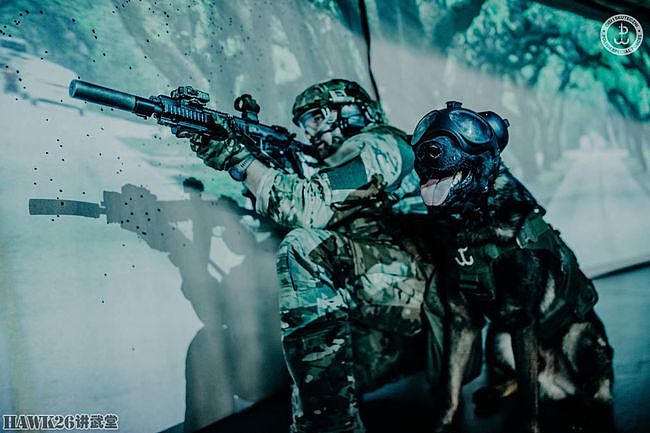 波兰陆军JWK特种部队发布最新宣传照 军犬成主角“武装到狗头” - 4