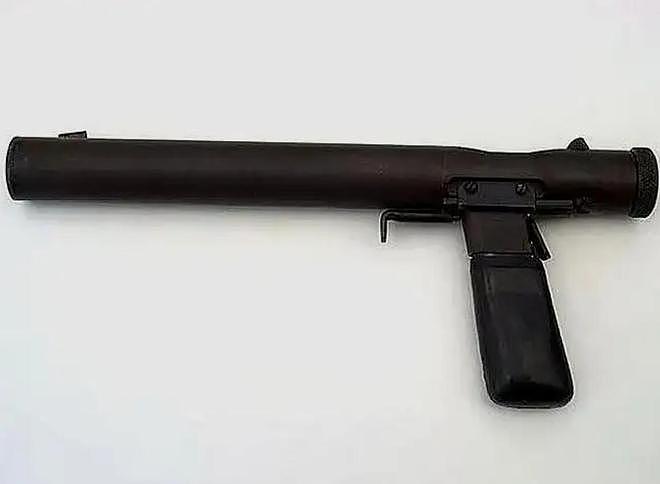 二战英军突击队常用的单兵武器 - 30