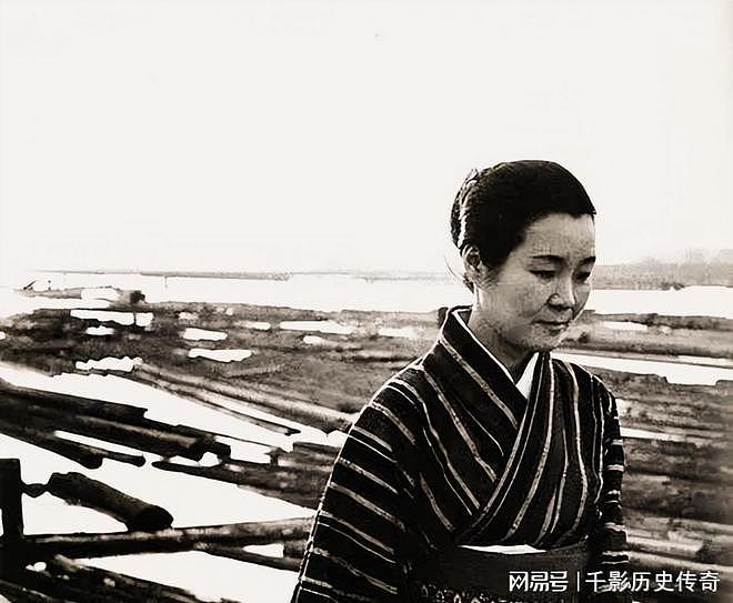 三个日本女人：1个当了八路军，1个救治200人，1个送来家产100亿 - 12