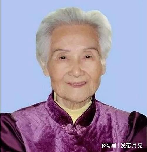 她22岁嫁刘少奇，相守4年离婚，从此未再婚，独自活到100岁 - 14