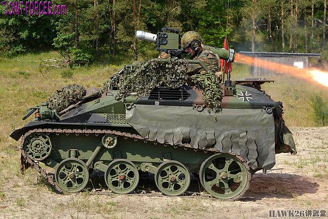 德国伞兵部队“鼬鼠1”MELLS反坦克导弹发射车参加激光对抗演习 - 5