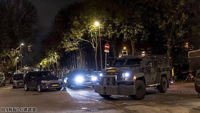 荷兰反恐部门联合演习 拯救被劫持人质 解读特种部队的现场行动 - 1