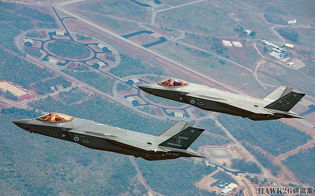 澳大利亚北领地首次部署F-35战机 加油机伴随行动 操作员配3D眼镜 - 8