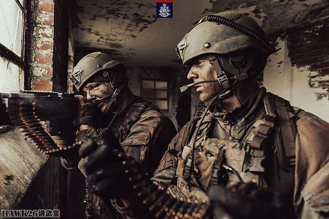 荷兰海军陆战队最新宣传照 狙击小组晒新式装备 极具视觉冲击力 - 3