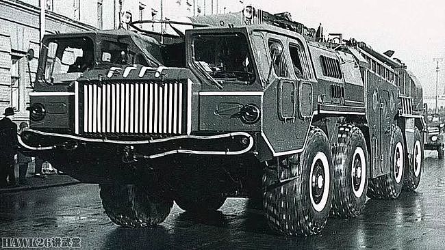 图说：MAZ-543系列重型车辆发展史“苏联红色驮马”的暴力美学 - 9