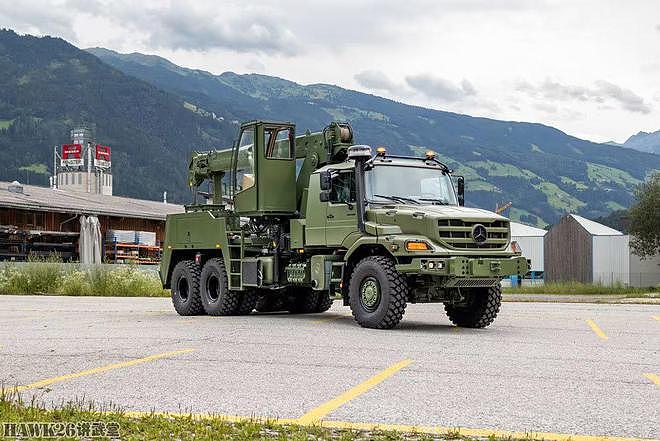 奥地利安普公司改装的伸缩臂起重机 采用奔驰底盘 最大载荷53吨 - 6
