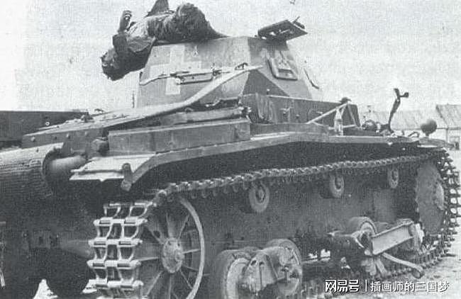 德国第一款实战坦克，装备机炮的二号坦克，如何在战场上建功立业 - 8