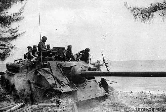 图说：SU-100自行反坦克炮 最强综合战斗力 德国重型坦克终结者 - 13