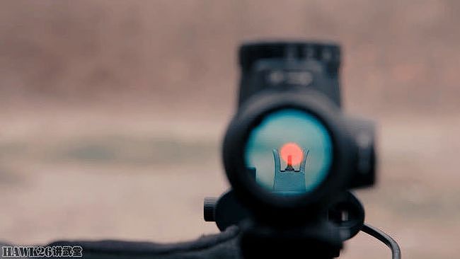枪械专家讲解：反射式红点瞄准具是射击新手最佳的枪械配件之一 - 10