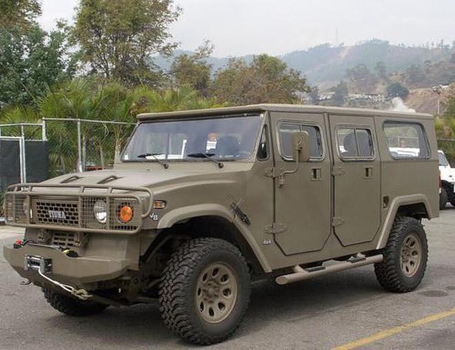 盘点14种军用SUV，其中的奔驰大G，最早就是为军事而设计的 - 12