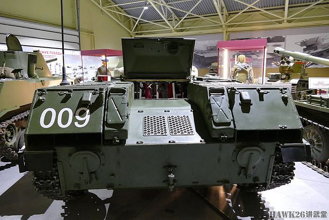 49年前 BMD-1伞兵战车首次载人空投 提升苏联空降部队强悍战斗力 - 9