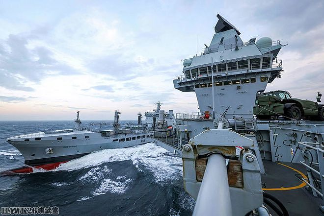 英国“威尔士亲王”号航母海上补给 皇家海军实力拉胯 拍照很出色 - 5