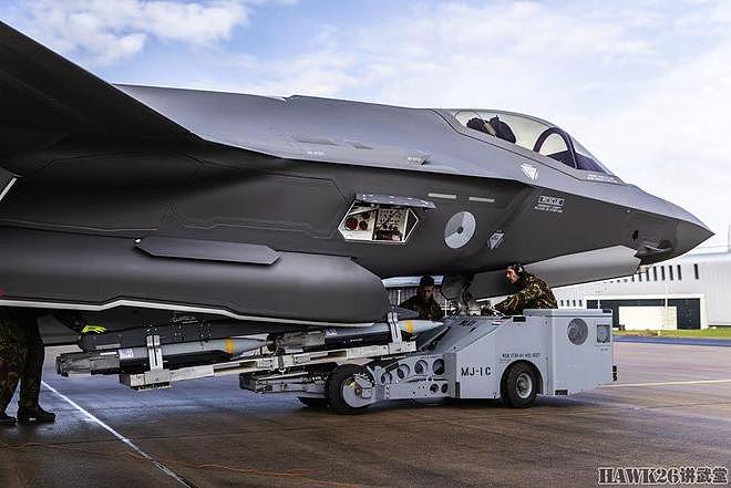 美国海军为F-35C新配备四种空地武器 全面提升对地 对海攻击能力 - 8