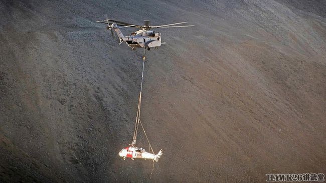 CH-53K“种马王”回收MH-60S 最贵直升机显身手 为美军打强心针 - 1