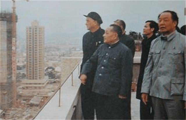 苏联解体时西方狂欢，邓公却高瞻远瞩，抓住了中国发展机遇 - 6