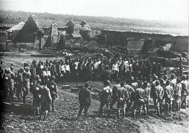 日本兵的日记：日军大肆修建“人圈”，圈中的村民生不如死 - 4