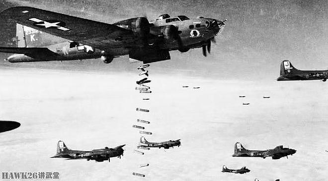 80年前 美军520架轰炸机空袭罗马 投下9125枚炸弹 摧毁一万座建筑 - 1