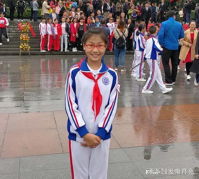 毛甜懿：毛主席的曾孙女，毛新宇的小女儿，今年13岁，钢琴九级 - 1