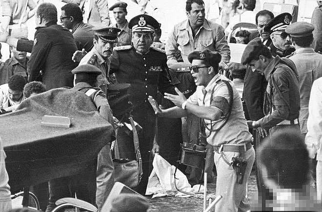 埃及总统萨达特为什么会被刺杀？1979年3月31日埃及同以色列和谈 - 14
