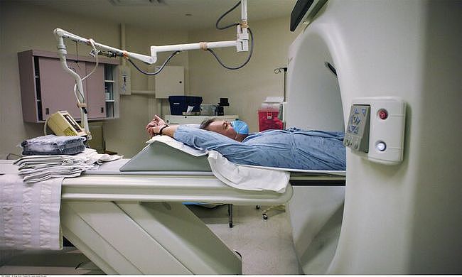 磁共振清晰没辐射，为何却总推荐做CT？道理很简单，但有人不相信 - 3