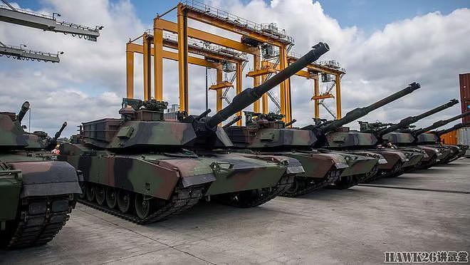 波兰接收第一批二手M1A1坦克 盘点近年来波兰军购的大手笔合同 - 8