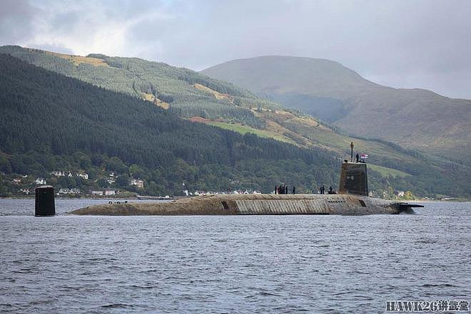 英国副首相迎接“前卫”级核潜艇返航 六个月巡航让潜艇面目全非 - 9