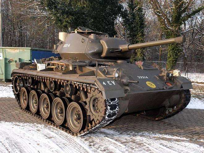 朝鲜战争“联合军”曾使用的坦克及自行火炮 - 1