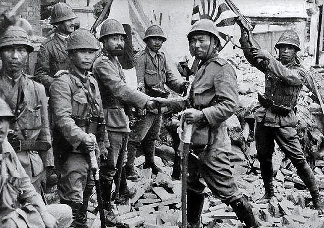 瓜岛血战6：日军再次犯错，2.2万人的师团给美军送“人头” - 4