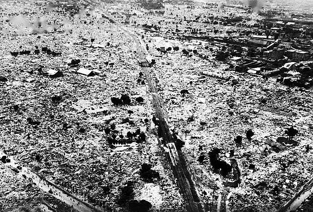 1976年，唐山大地震发生时，一位战士写下了他的经历 - 1