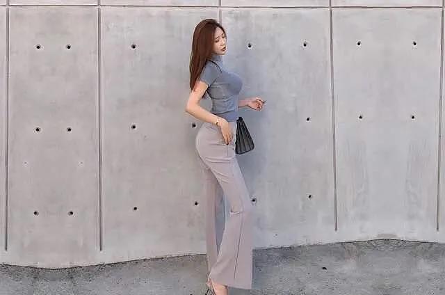 拒绝王思聪的韩国女主播，九头身大长腿，曲线身材惹人羡 - 5