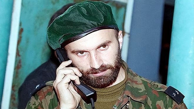 巴萨耶夫：俄军围猎10年，抓他的特工都很惨，悬赏令3亿无人敢接 - 1