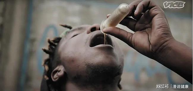 一半的年轻人都喝止咳糖浆？疫情下的津巴布韦，快被止咳水给毁掉 - 2