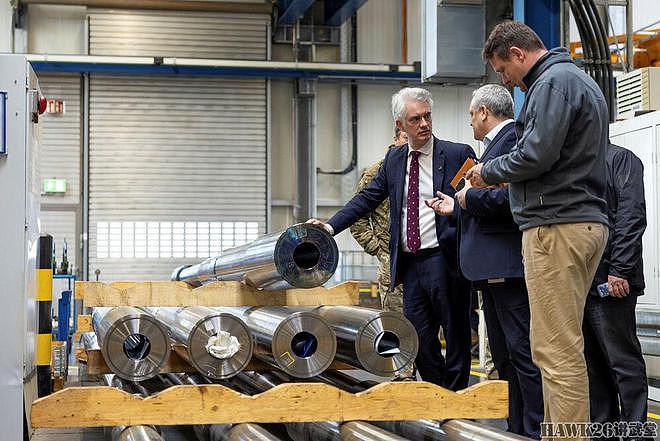 英国国防部采购部长访问德国莱茵金属公司“挑战者3”正在测试 - 2