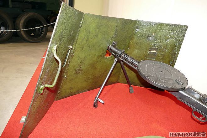 二战苏联防弹掩体 曾用于列宁格勒战场 残存的弹孔令人触目惊心 - 10