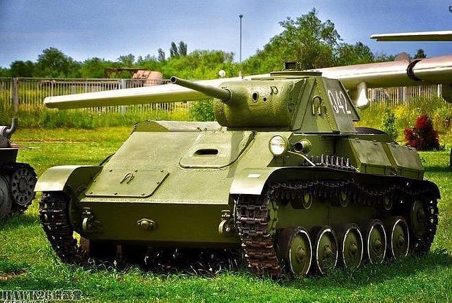 图说：苏联T-70轻型坦克 配备两台汽车发动机 意外成为制胜法宝 - 1