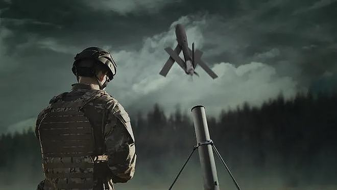可与目标同归于尽 被形容为“神风特攻” 乌军在美训练使用无人机 - 3