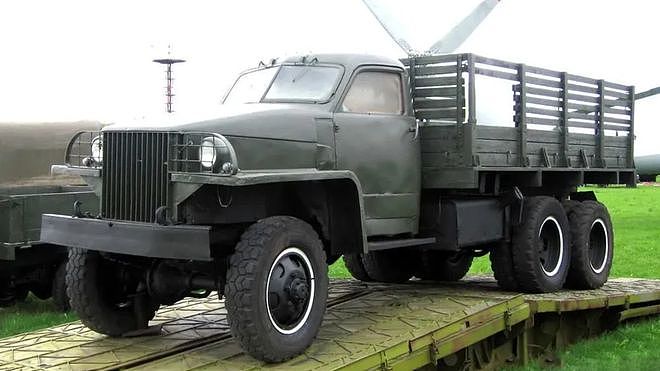 抗战期间，国内装备过的14种进口军用车辆 - 13