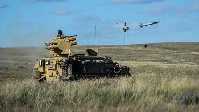 美国争分夺秒给乌克兰运送装备 但武器交付后的盲点令人不安 - 1
