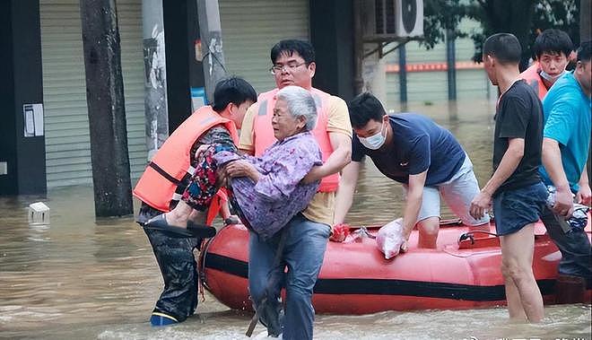 广东英德发生暴雨洪涝灾害：洪涝灾害后，4个卫生细节务必做到位 - 7