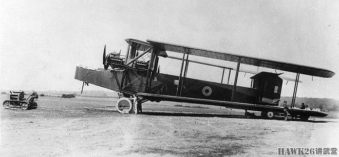 105年前 英国第一架四发重型轰炸机首次作战任务 轰炸阿富汗首都 - 1