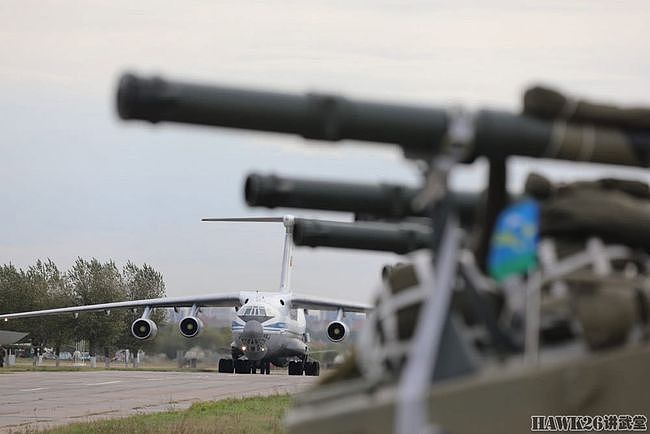 俄罗斯空降兵亮相“西方2021”演习 首次全员装备BMD-4M伞兵战车 - 3