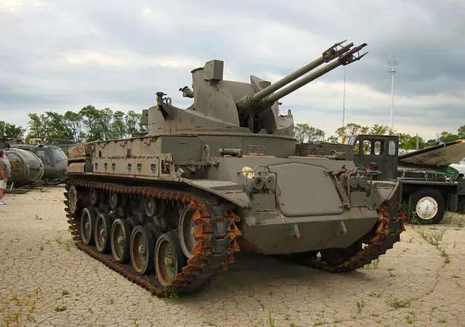 朝鲜战争“联合军”曾使用的坦克及自行火炮 - 11