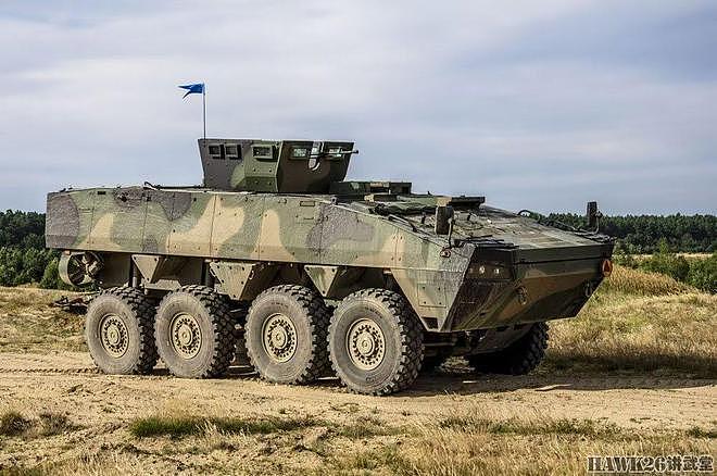 乌克兰采购波兰150辆Rosomak装甲车 24辆Rak自行迫击炮和防空导弹 - 3