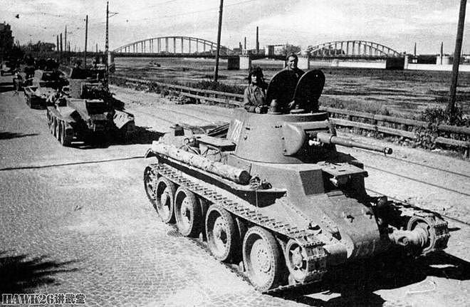 图说：苏联BT-7快速坦克 打满全场的功勋战车 一度让日军怀疑人生 - 5