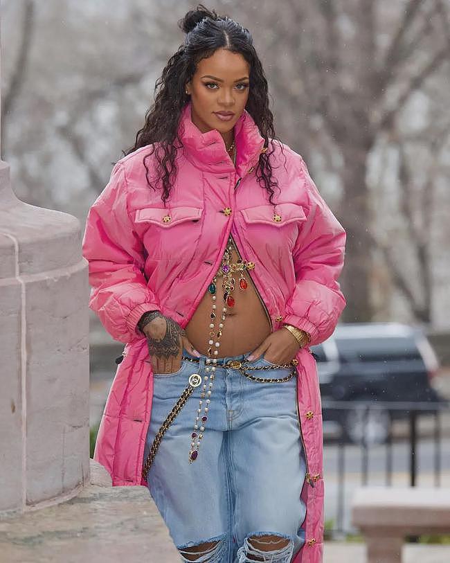 怀孕的Rihanna穿得太飒！今年最期待的婚礼就是她的 - 1